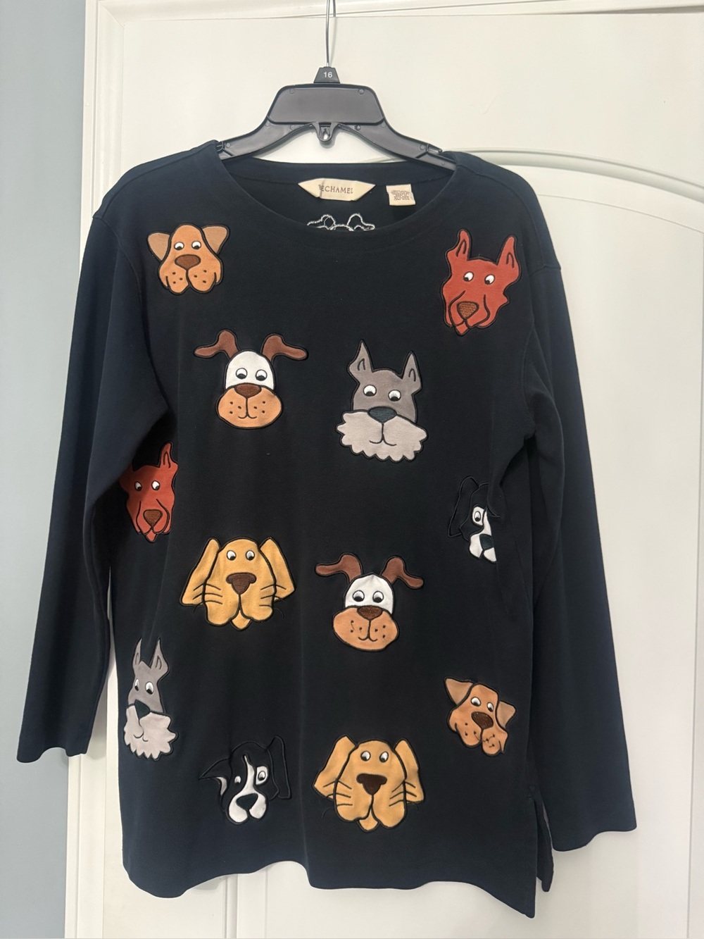 Bechamel Women's Black Dog Appliqué Long Sleeve Top